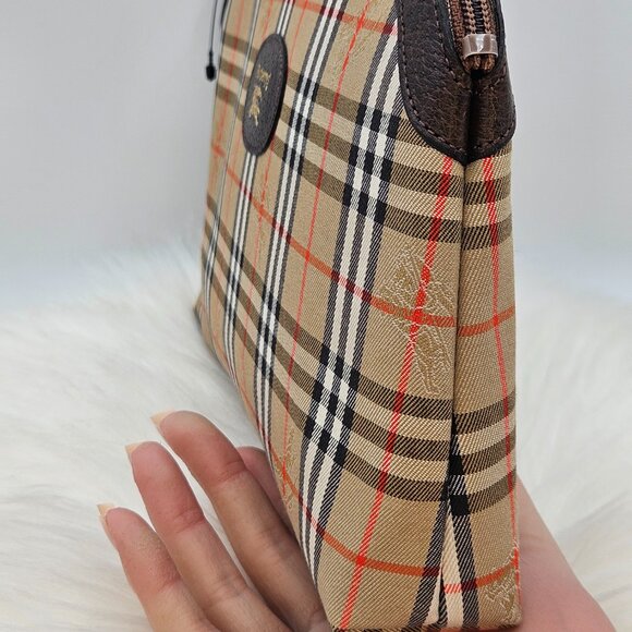 Burberry NovaCheck Cosmetic Clutch - Picture 7 of 14